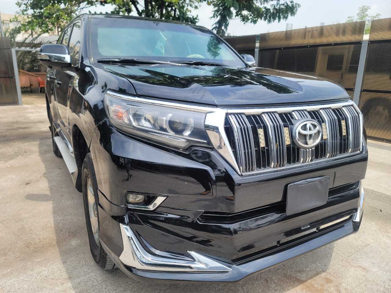 Bullet Proof Land cruiser for rent in Abuja